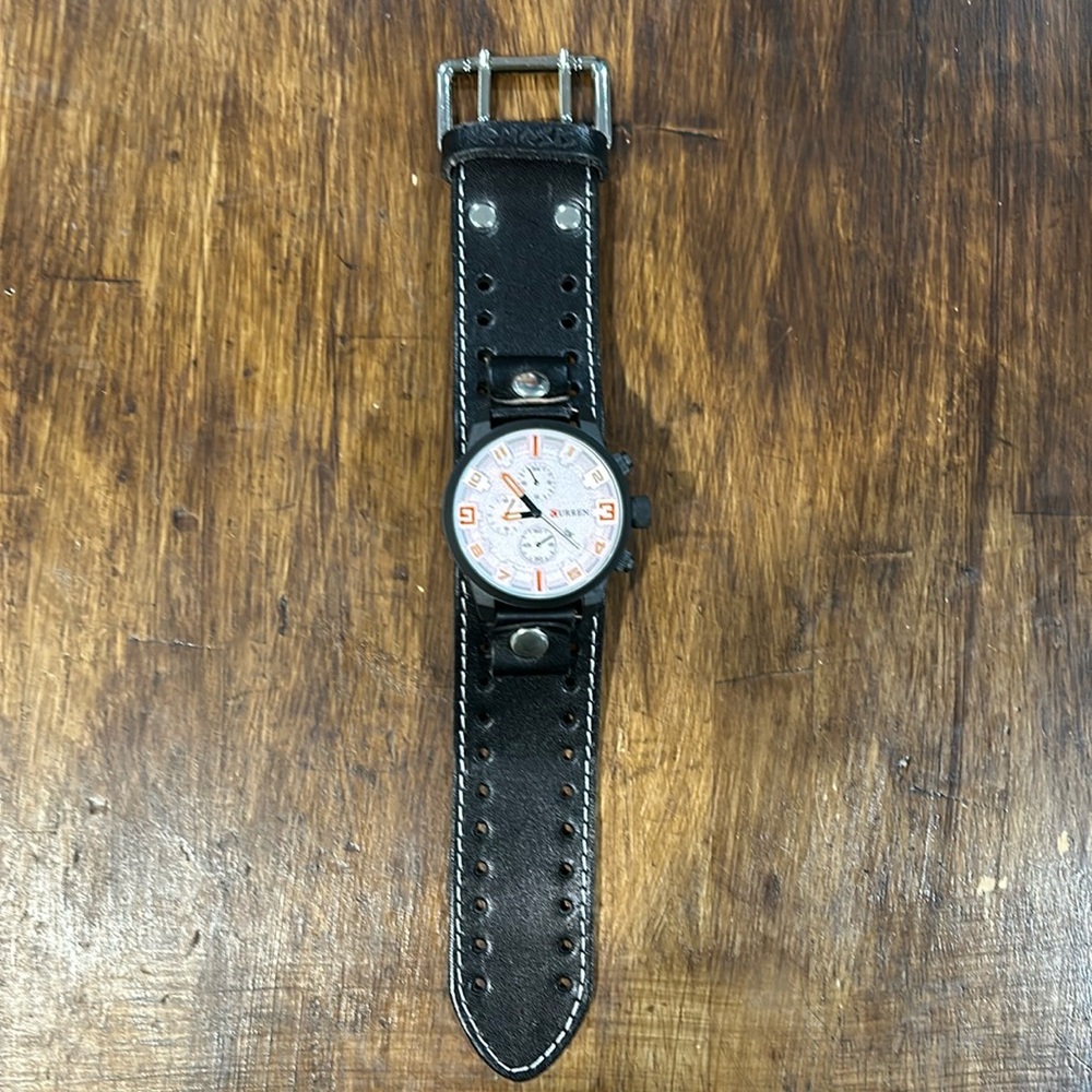 Nwot Curran Watch